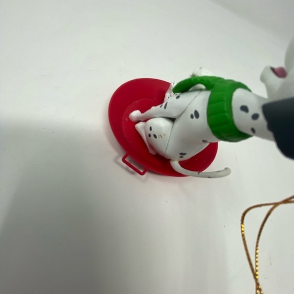 Disney 101 Dalmatians Christmas Ornament - Picture 5 of 7